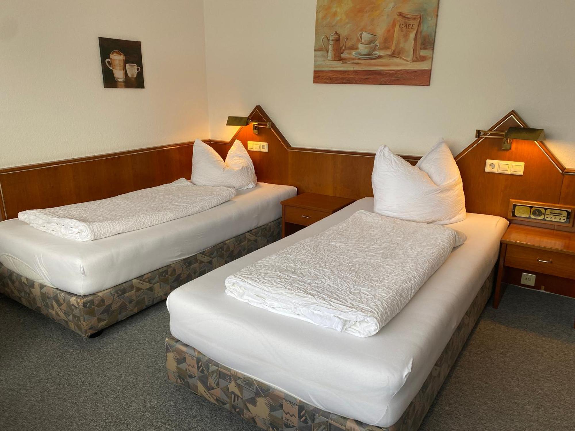 فندق Gaestezimmer Gasthof Becker Wulfrath المظهر الخارجي الصورة