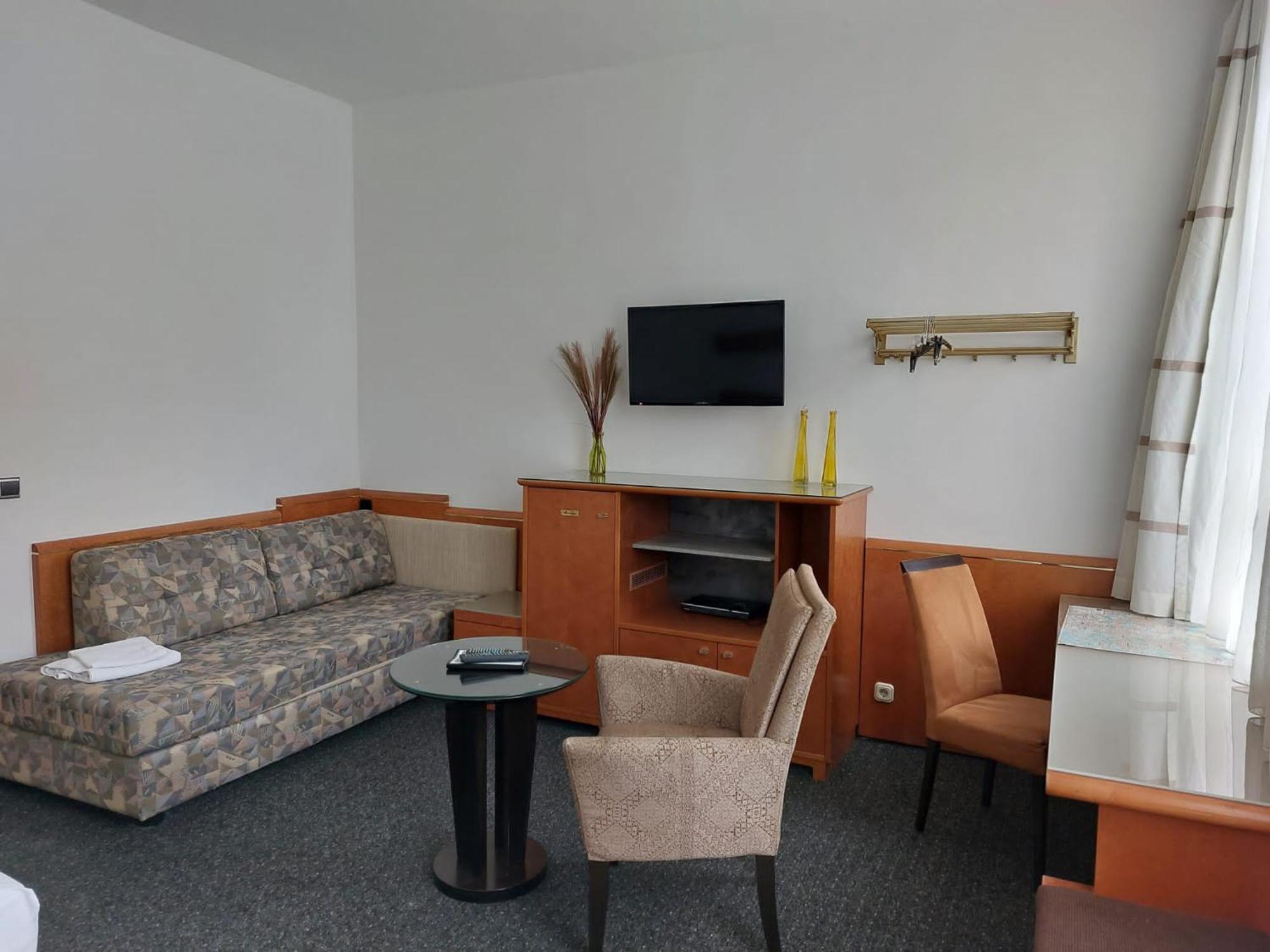فندق Gaestezimmer Gasthof Becker Wulfrath المظهر الخارجي الصورة
